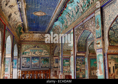 India, Rajasthan, Mewar Region, village of Bundi, wall painting in the Chitrasala at the Garth Palace Stock Photo