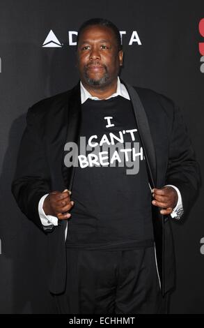 Wendell Pierce at arrivals for SELMA Premiere, Ziegfeld Theatre, New York, NY December 14, 2014. Photo By: Kristin Callahan/Everett Collection Stock Photo