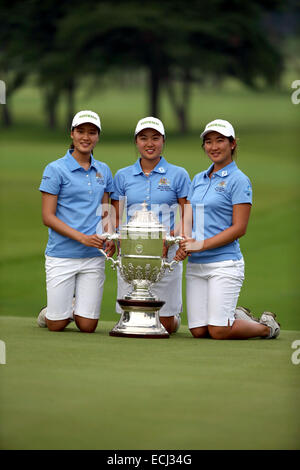 (L-R) Shelly Shin, Minjee Lee, Su-Hyun Oh (AUS), SEPTEMBER 6, 2014 - Golf : Australia team group celebrate with the trophy after winning the final round of the World Amateur Team Golf Championship, Espirito Santo Trophy at Karuizawa 72 East Golf Club in Karuizawa, Japan. (Photo by Koji Aoki/AFLO SPORT) Stock Photo