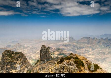 Ethiopia, National Park of Simien, listed as World Heritage by UNESCO, view from sumit of Imetgogo mountain at 3926 meters of altitud Stock Photo