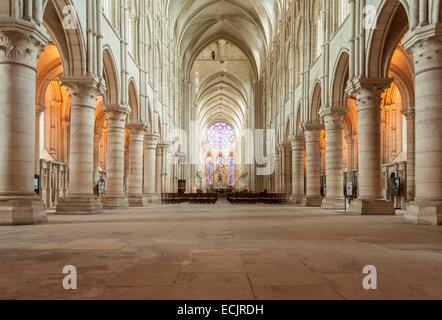 France, Aisne, Laon, inside Notre Dame Cathedral Stock Photo