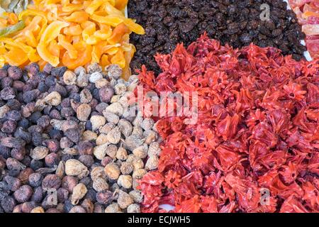 Portugal, Madeira island, Funchal, Farmers' Market (Mercado dos Lavradores) in the historic district of Santa Maria Stock Photo