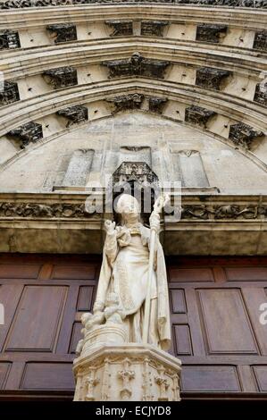 France, Meurthe et Moselle, Saint Nicolas de Port basilica, statue of Saint Nicolas Stock Photo