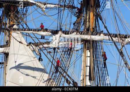 France, Charente Maritime, Rochefort, first launching of the Hermione frigate, crew Stock Photo