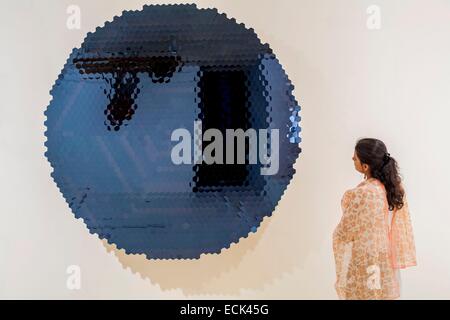 India, New Delhi, Kiran Nadar Museum of Art (KNMA) opened in 2010 and is the first private museum of modern and contemporary art, work by Anish Kapoor from 2009 Stock Photo