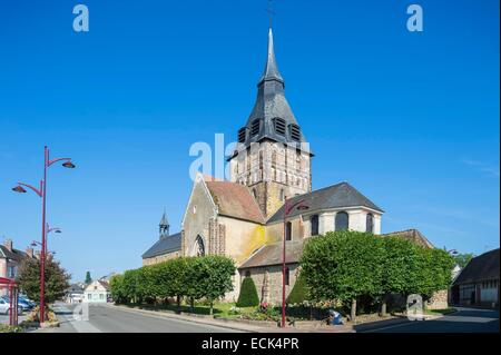 France, Eure, Breteuil (or Breteuil sur Iton), the romanesque 13th century church Saint Sulpice Stock Photo