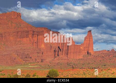 United States, Utah, Colorado Plateau, State Route 128 (SR-128) along the Colorado river designated the Upper Colorado River Scenic Byway, the Fisher Towers rock formations near Moab Stock Photo