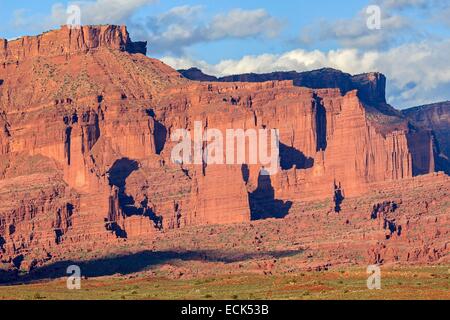 United States, Utah, Colorado Plateau, State Route 128 (SR-128) designated the Upper Colorado River Scenic Byway, Fisher Towers rock formations near Moab Stock Photo