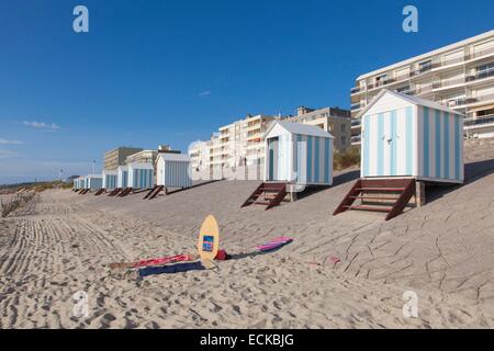 France, Pas de Calais, Hardelot, beach huts also known cabins Stock Photo