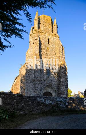 France, Manche, Cotentin, Regneville sur Mer, 12th century Notre Dame church Stock Photo