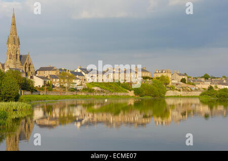 Kelso Village and Tweed river, Scottish Borders, Scotland, United Kingdom, Europe Stock Photo