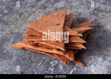 Spelt (raw) spelt crackers, breads and products Stock Photo