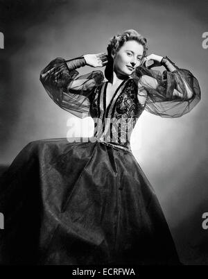 BARBARA STANWYCK (1907-1990) US film actress  about 1942 Stock Photo