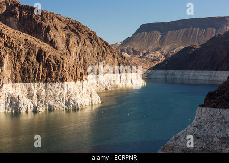 Lake Mead, Nevada, USA. The lake is at a very low level due to the four year long drought, with the boundary of where the water Stock Photo
