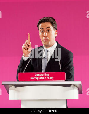Labour Party Leader, Ed Miliband speaking about controlling immigration in Gt Yarmouth, Norfolk today. Photography by Jason Bye Stock Photo