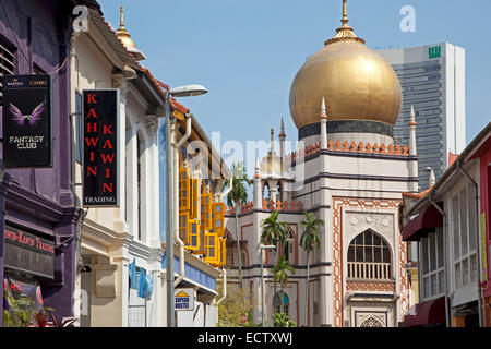 Masjid Sultan / Sultan Mosque at Muscat Street in Kampong Glam district of Rochor Planning Area in Singapore Stock Photo