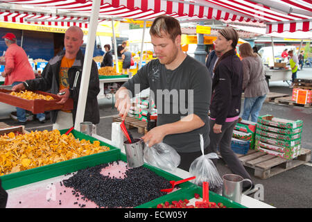 blueberries, tammelantori market, tampere, finland, europe Stock Photo