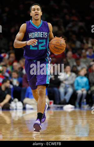 Charlotte Hornets guard Brian Roberts (22) in the first half of an NBA  basketball game Saturday, March 4, 2017, in Denver. (AP Photo/David  Zalubowski Stock Photo - Alamy