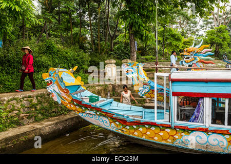 Tour boats with dragon heads along the Perfume River near Hue, Vietnam, Asia. Stock Photo