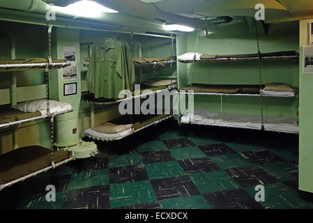 Navy Ship bunk beds Stock Photo: 24143212 - Alamy