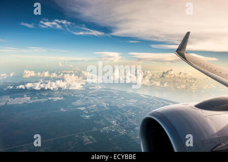 plane,flying,america,usa,aerial view,florida,houses,urban,suburbs,water inlets,atlantic coast,fort lauderdale Stock Photo