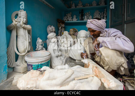 Artists in Jaipur's sculptors district, India Stock Photo