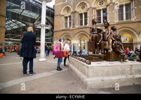 LONDON - OCTOBER 18TH: The Kindertransport statue on October 18th, 2014 in London, england, uk. Kindertransport was a rescue mis Stock Photo