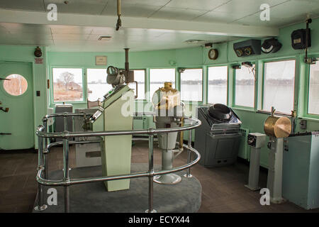 Detroit, Michigan - The pilot house of the the SS William ...
