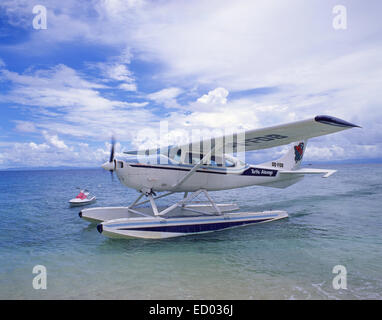 Turtle Airways float plane, Beachcomber Island Resort, Beachcomber Island, Mamanuca Islands, Viti Levu, Republic of Fiji Stock Photo