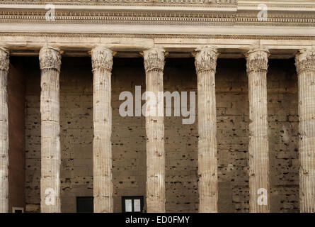 Italy. Rome. Temple of Hadrian. Campus Martius. Built by his adoptive son and successor Antonius Pius in 145 AD. Stock Photo