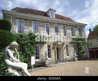 15th century Malmesbury House, Cathedral Close, Salisbury, Wiltshire, England, United Kingdom Stock Photo