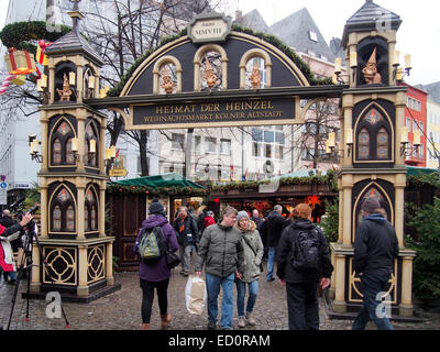 The entrance to the Home of the Elves (Heimat der Heinzel) Christmas market in the AlterMarkt in Cologne, December 2014. Stock Photo