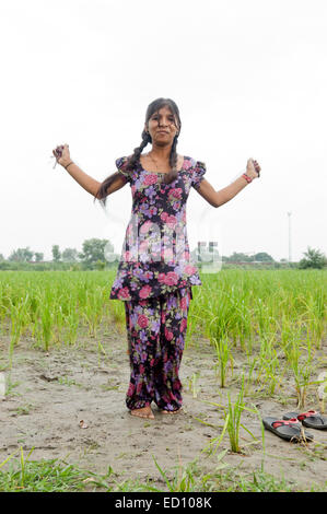 1 indian girl roop playing farm Stock Photo