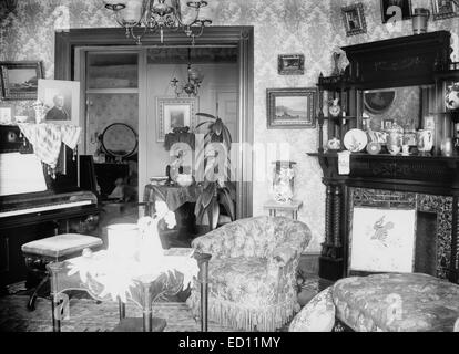 Antique, circa 1905 image, Victorian parlor in a home in Jamaica Plain, Boston, Massachusetts, USA. Stock Photo