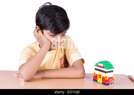 1 indian child boy Dream House Stock Photo