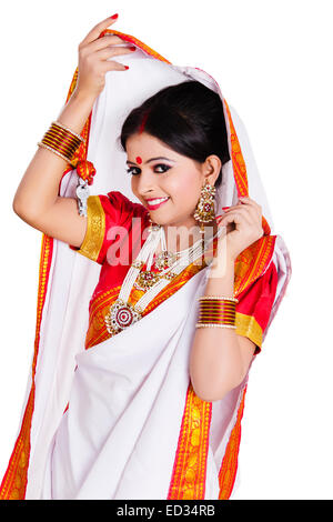 1 South indian Housewife lady Veil pose Stock Photo