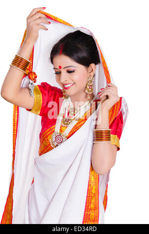 1 South indian Housewife lady Veil pose Stock Photo