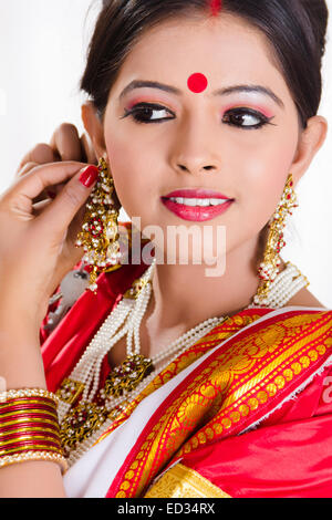 1 South indian Housewife lady pose Stock Photo
