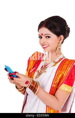 1 South indian Housewife lady chatting  phone Stock Photo