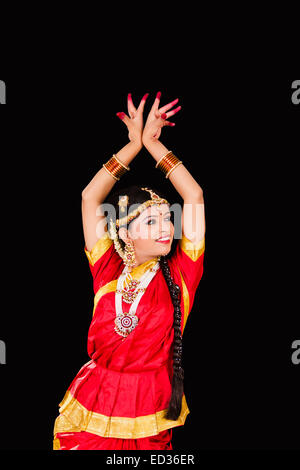 1 indian South Indian lady dance Stock Photo