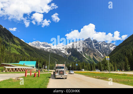 Rogers Pass, BC Canada, Peterbilt 379 parked with empty trailer in rest area Stock Photo