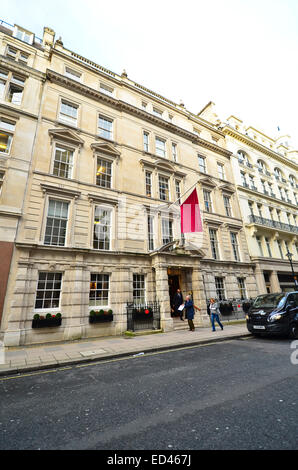 Christie's auction house global headquarters in King Street, London SW1. The worlds oldest fine art auctioneer. Stock Photo