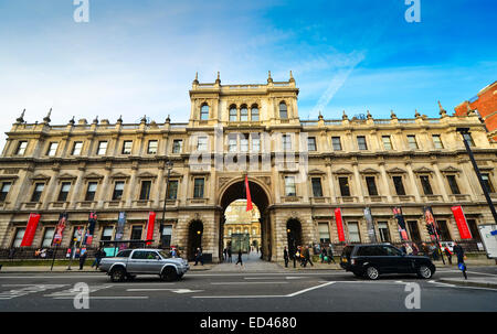 Exterior of The Royal Academy of Arts, Burlington House, Piccadilly, London W1 Stock Photo