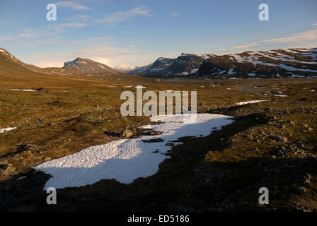 The Northern section of the Kungsleden walking trail, in Northern Sweden between Abisko and Nikkaluokta / Kebnekaise Stock Photo