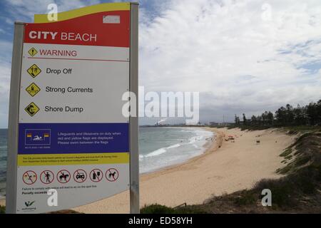 City Beach in Wollongong looking towards Port Kembla. Stock Photo