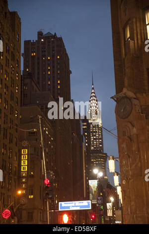 Looking south along Lexington Ave. with the iconic Chrysler Building in the distance at 42nd St. Stock Photo
