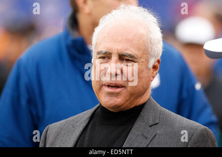 Philadelphia Eagles owners Jeffrey Lurie and Christina Lurie, The 18th  Annual Environmental Media Awards held at the Ebell Stock Photo - Alamy