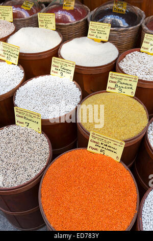 Spice, pulses dried goods for sale at food and spice market in Kadikoy district on Asian side of Istanbul, East Turkey Stock Photo