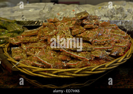 Cairo, Egypt. 29th Dec, 2014. Sweets are displayed at a shop in preparation to celebrate the birthday of prophet Muhammad, also known as ''Mawlid Nabawi'', which will fall next week, in Cairo, December 31, 2014 © Amr Sayed/APA Images/ZUMA Wire/Alamy Live News Stock Photo