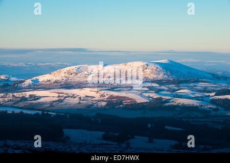 Corndon Hill (Powys, Wales), seen from the summit of the Stiperstones, Shropshire, England. Stock Photo